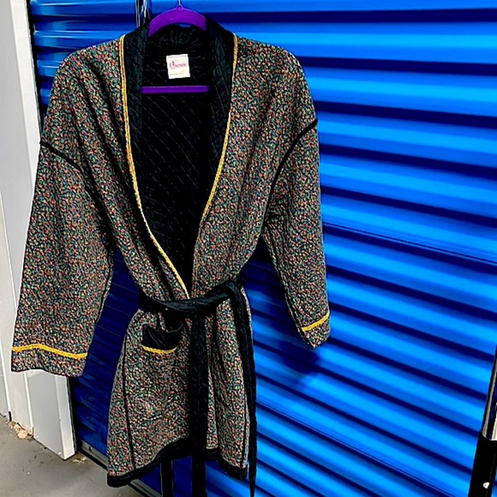 Vintage Floral Cozy Wrap Robe